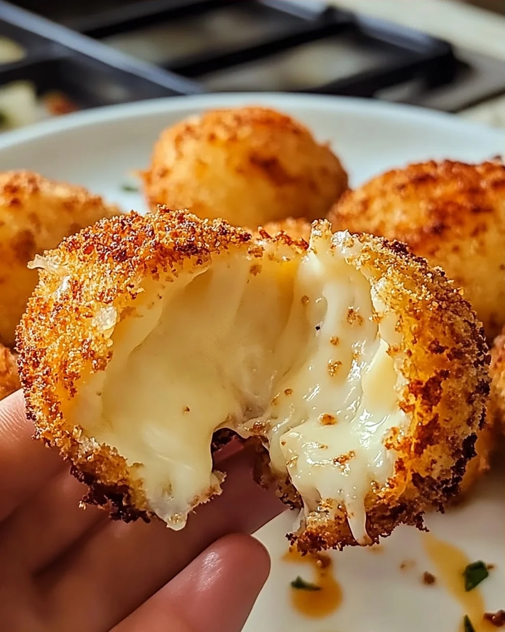 Luftgebratene Babybel-Käse: Knusprig und Köstlich